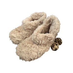 Altar'd State Fuzzy Beige Faux Fur Ankle Slippers Medium/Large Leopard Pompoms
